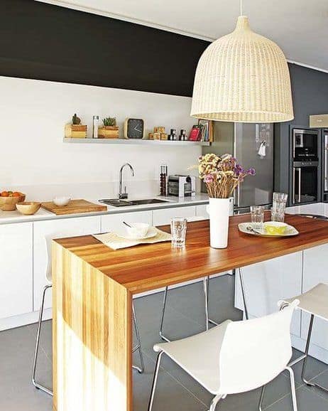 Ideas e inspiración para decorar con una barra en la cocina